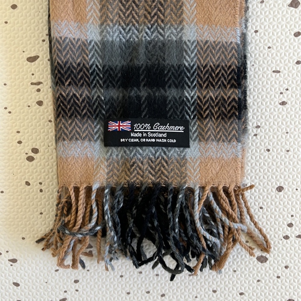 💘 100% CASHMERE PLAID SCARF